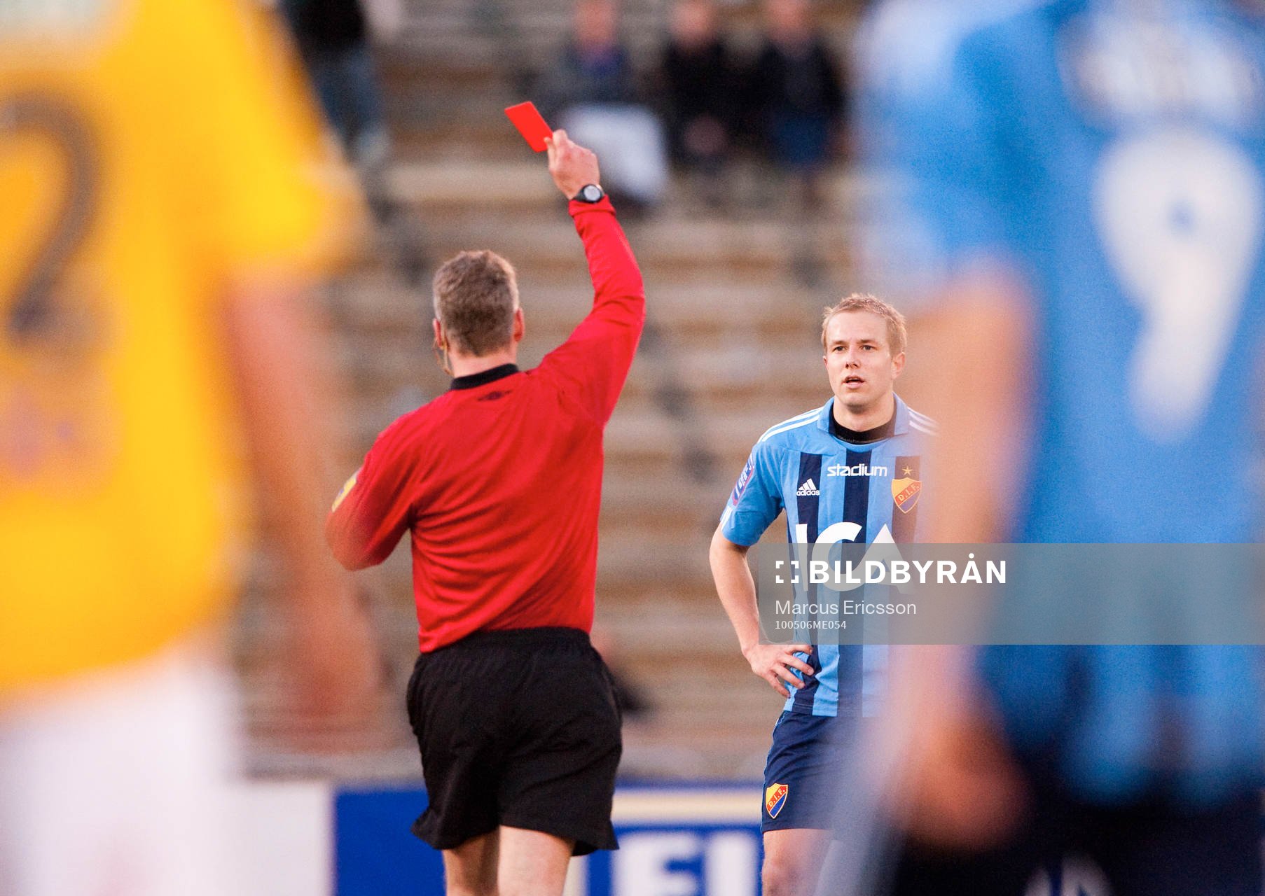 Petter Gustafsson, Djurgården får rött kort