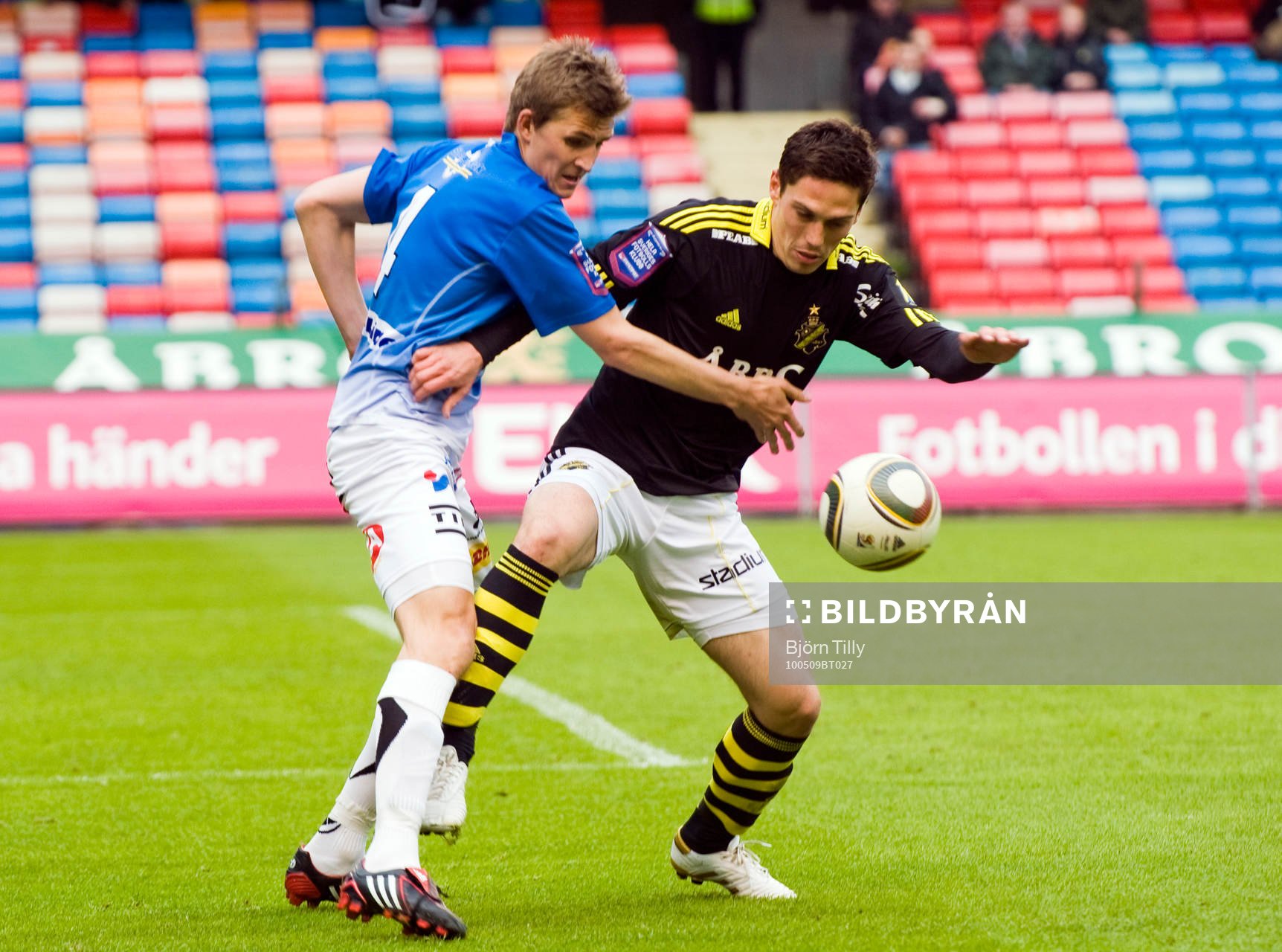 Peter Abelsson, Trelleborg och Miran Burgic, AIK