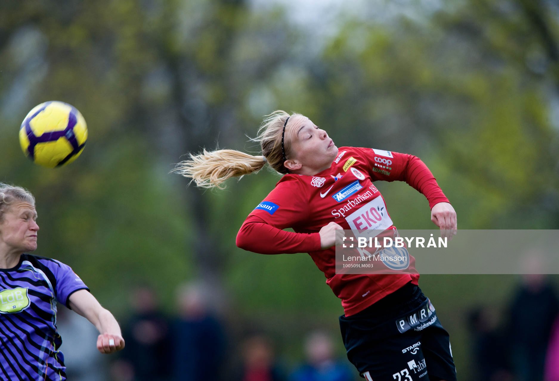 Margret Lara Vidarsdottir vinner nickduell mot Frida Nordin