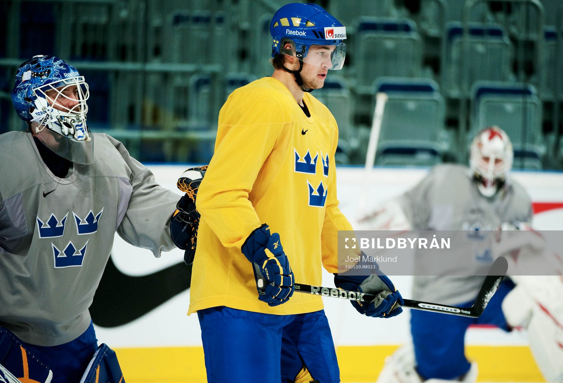 Jonas Gustavsson, målvakt, och Victor Hedman