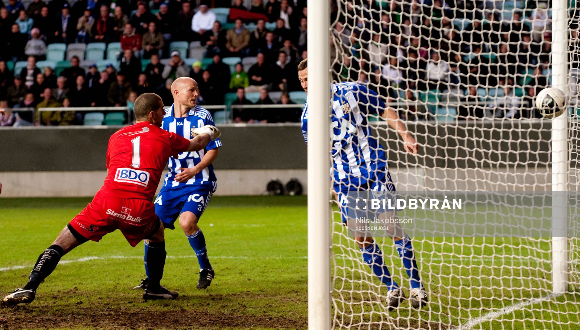 IFK Göteborg gör mål i sista minuten men det döms bort
