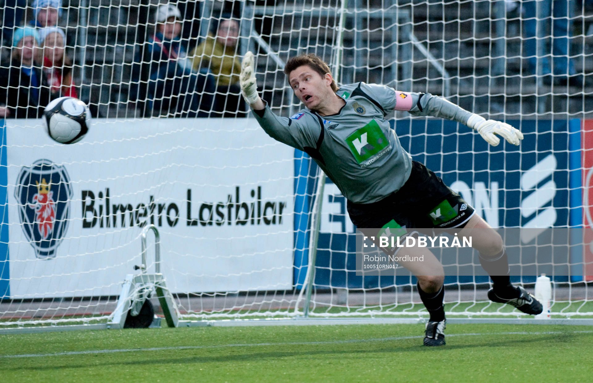 Mattias Hugosson, Målvakt Gefle släpper in 1-1