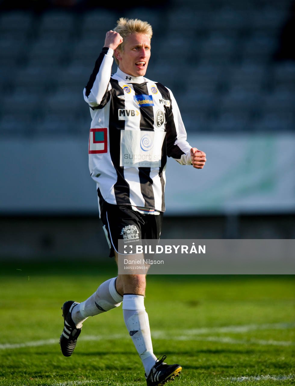 Thomas Raun, Landskrona gjorde båda 1-0 och 2-0. Jubel