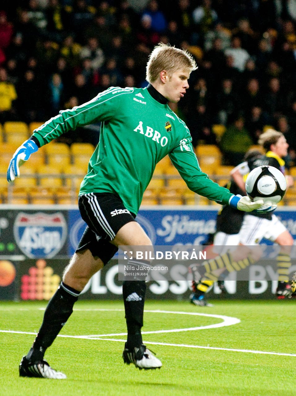  Tomi Maanoja, Målvakt.