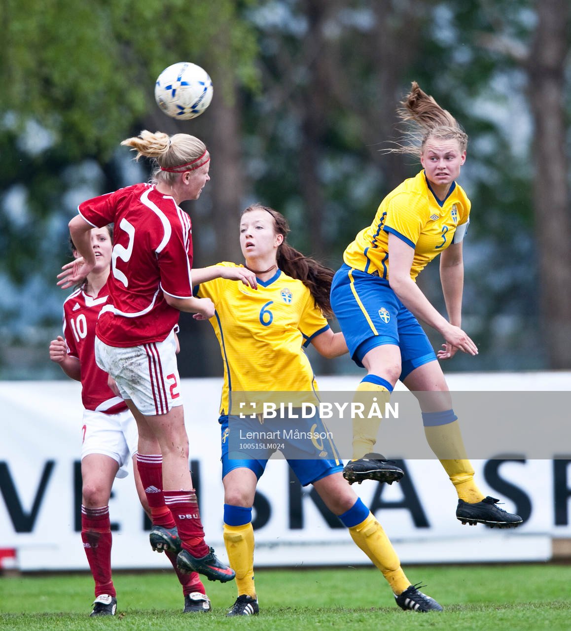 Nikoline Frandsen, Danmark, Frida Lindblom och Lina
