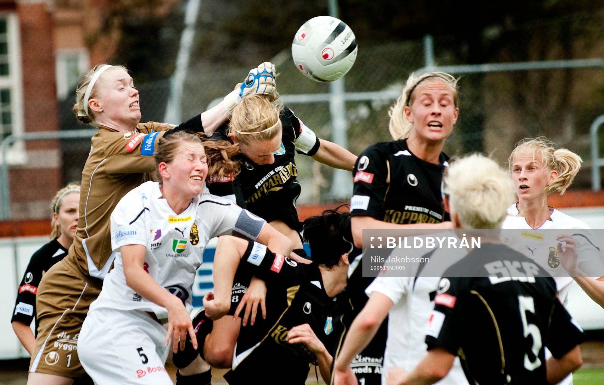  Hedvig Lindahl, målvakt, Stina Segerström, Jenny Hallstenson, Göteborg, Emma Berglund, Umeå.