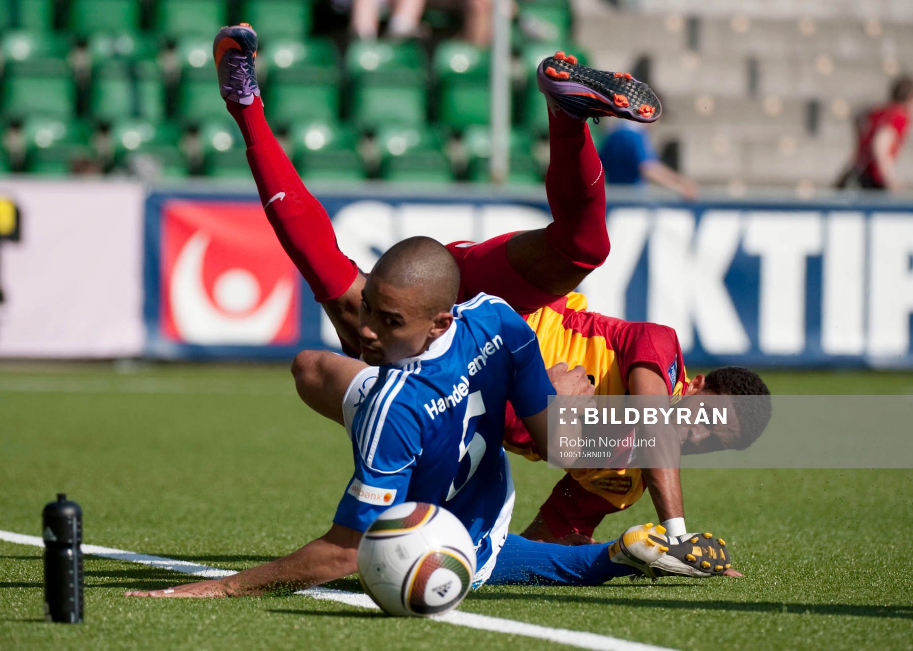 Billy Berntsson, Sundsvall och Yussuf Saleh, Syrianska