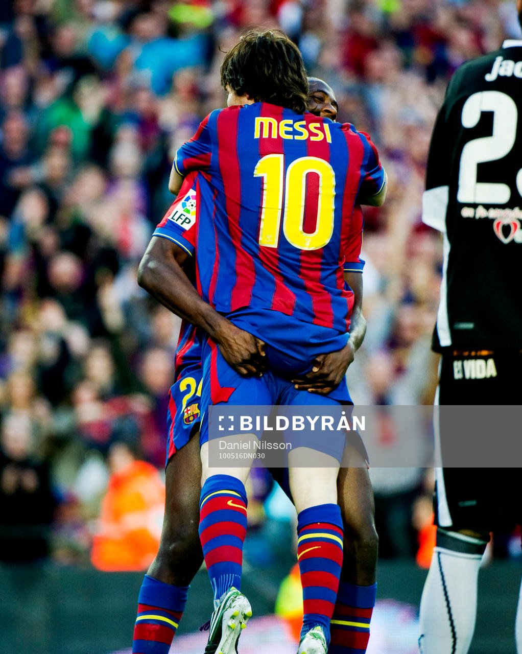   Touré Yaya och Lionel Messi, jubel efter mål. 