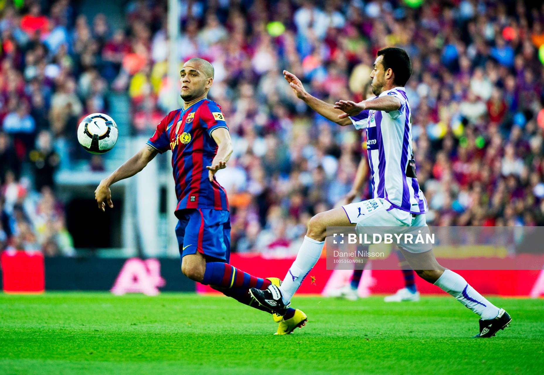 Dani Alves, Barcelona