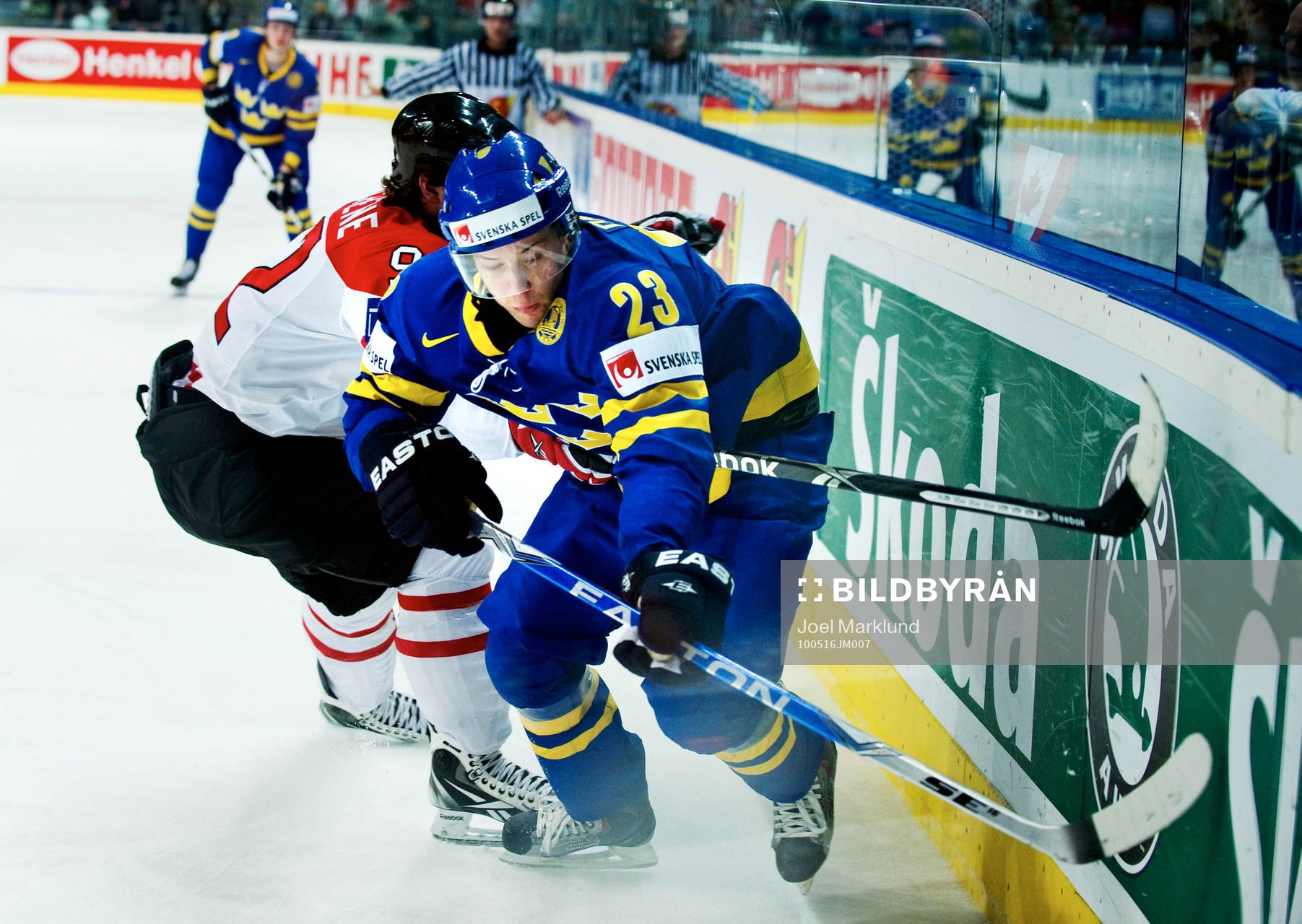 Linus Omark, Sverige, i ett anfall