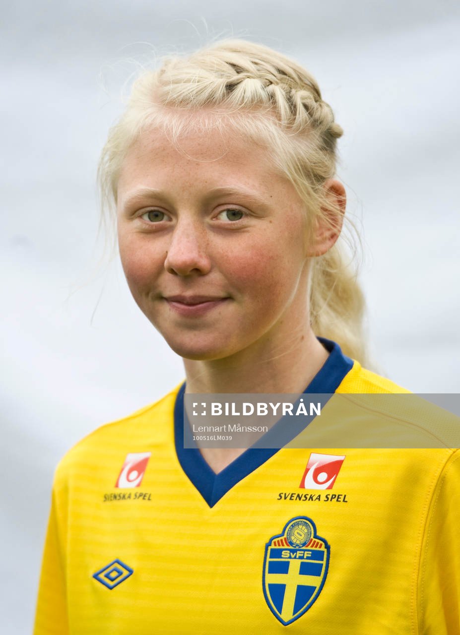 Elin Bragnum, porträtt