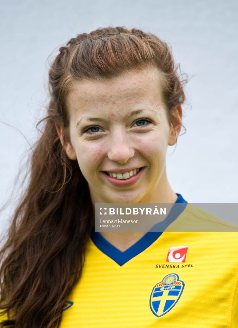 Frida Lindblom, porträtt