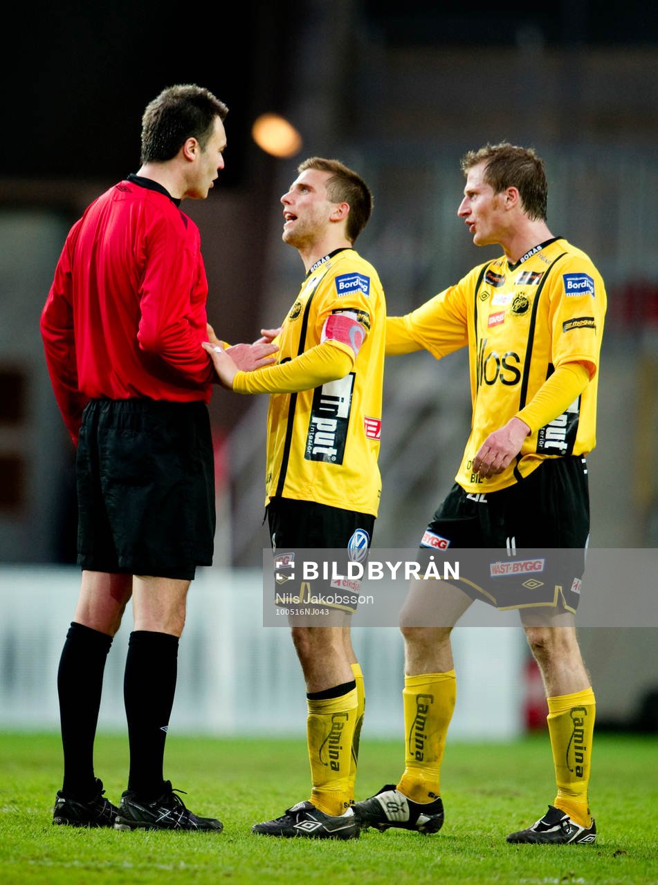 Anders Svensson, Daniel Mobaeck, Elfsborg, pratar med