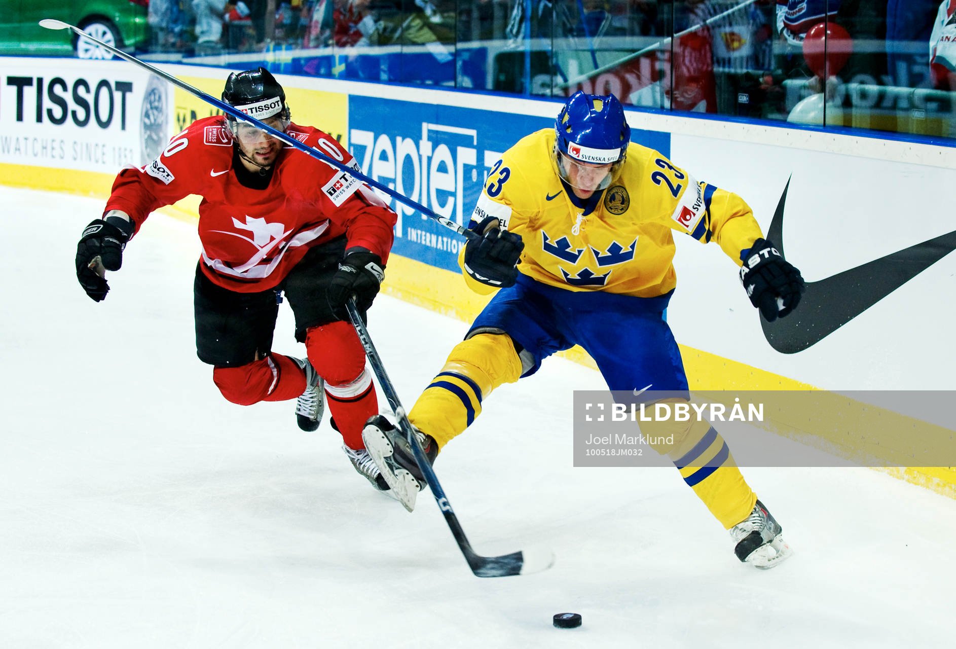 Linus Omark, Sverige och Andreas Ambuhl, Schweiz