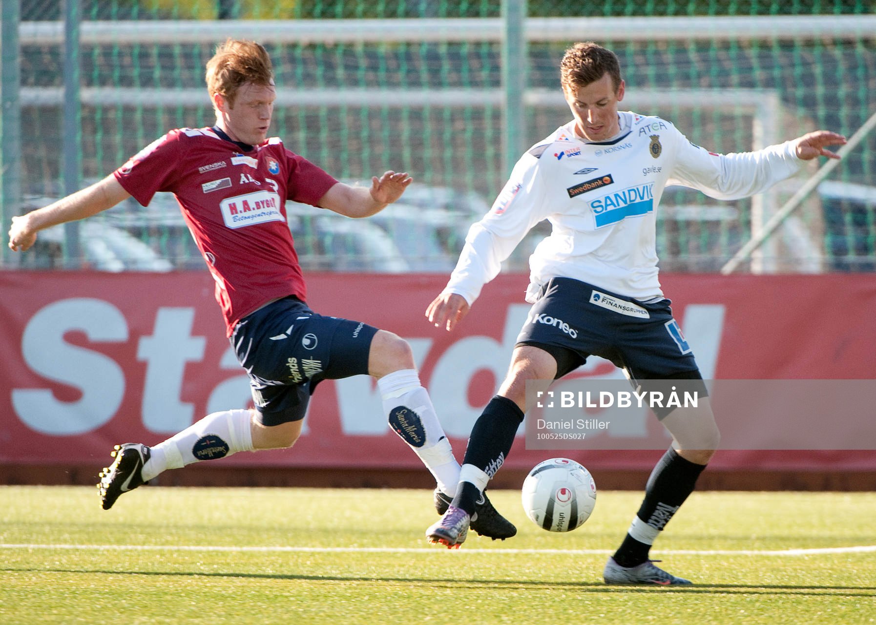 Robin Jonsson, Örgryte. Alexander Gerndt, Gefle