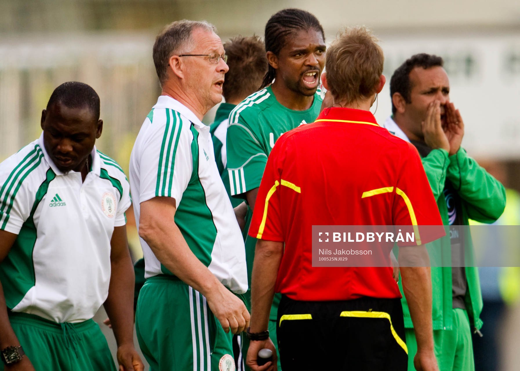 Lars Lagerbäck, förbundskapten Nigeria och Kanu Nwankwo,