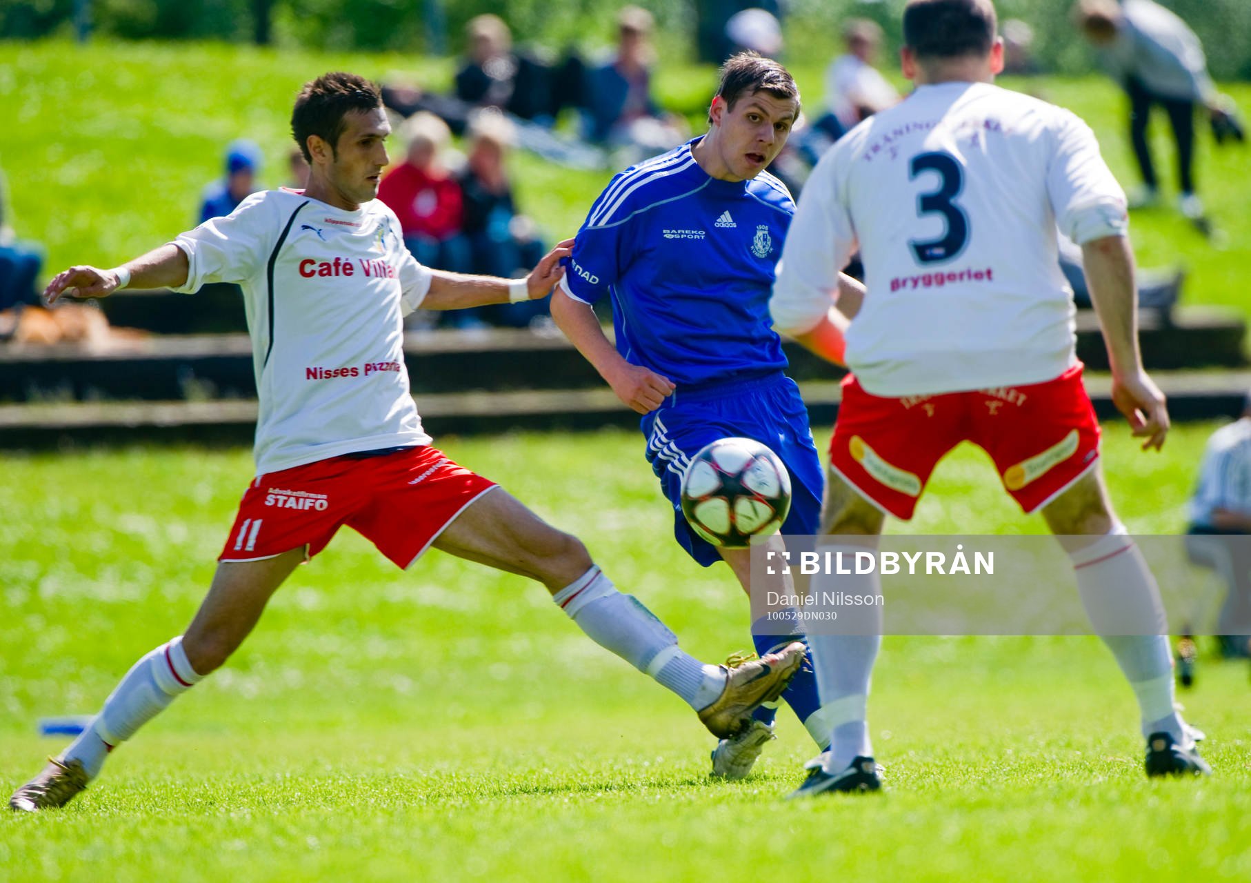 Jonas Lindskog, Kvarnby och Denis Gavrilov, Assyriska BK