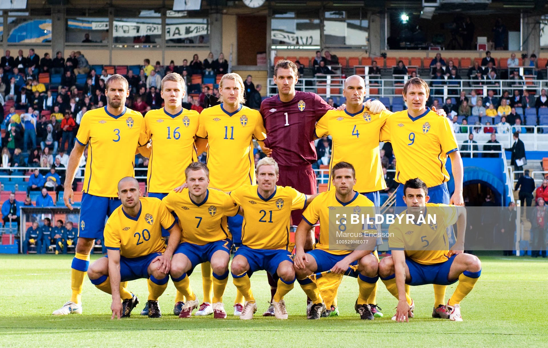 Lagbild, startelva, Bak fr.v. Olof Mellberg, Pontus