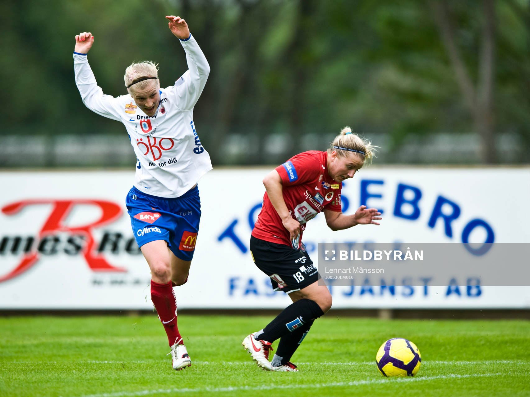 Gudny Björk Odinsdottir, Kristianstad och Sanna Talonen,