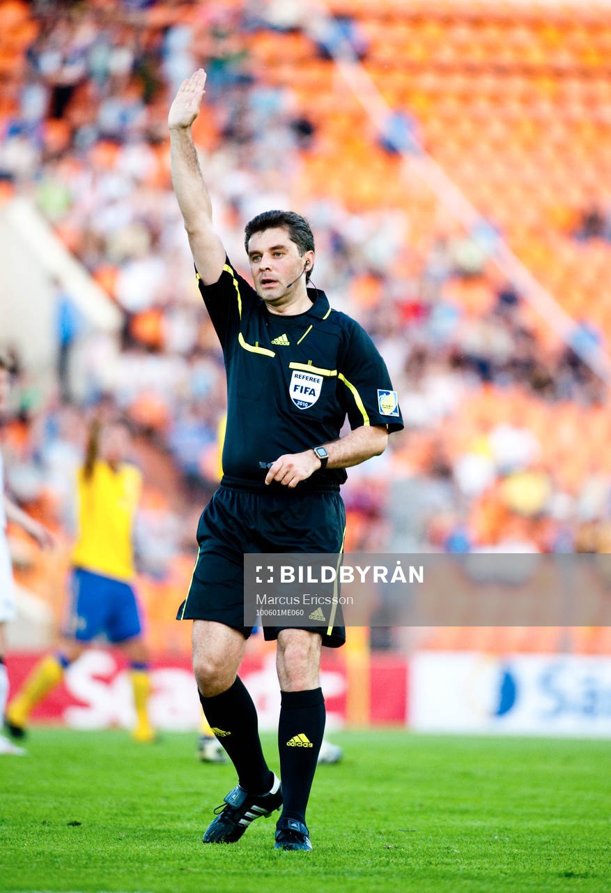 Alexey Nikolaev, domare