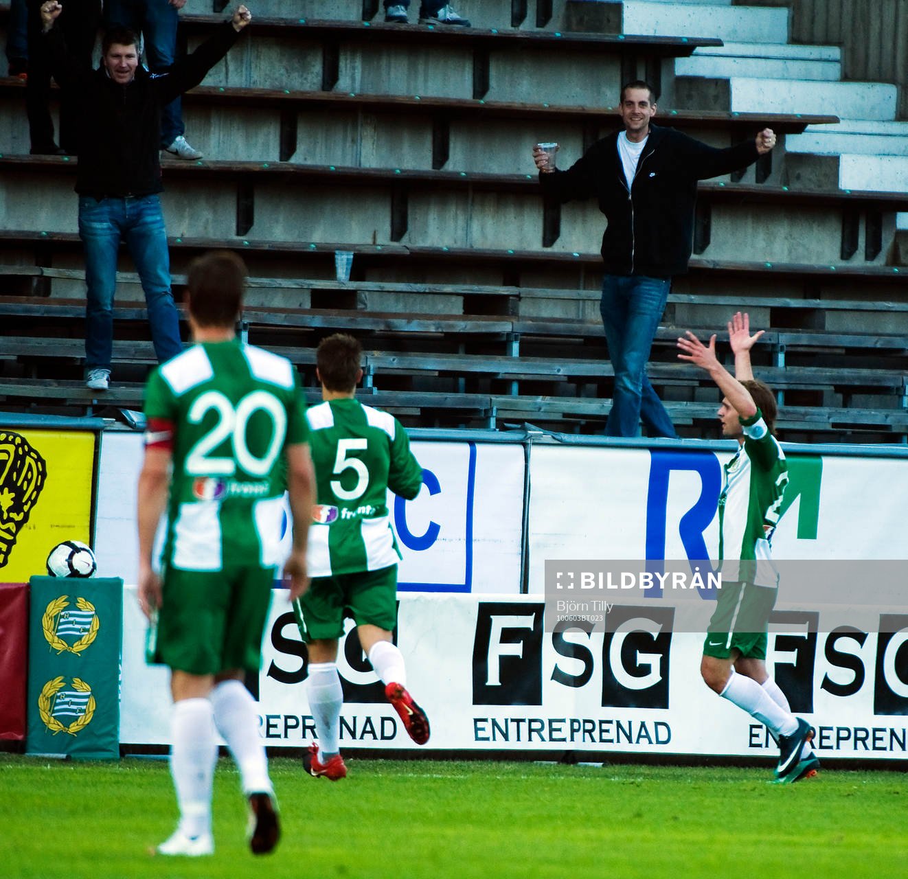  Simon Helg, Hammarby, jubel efter sitt andra mål och  2-1.