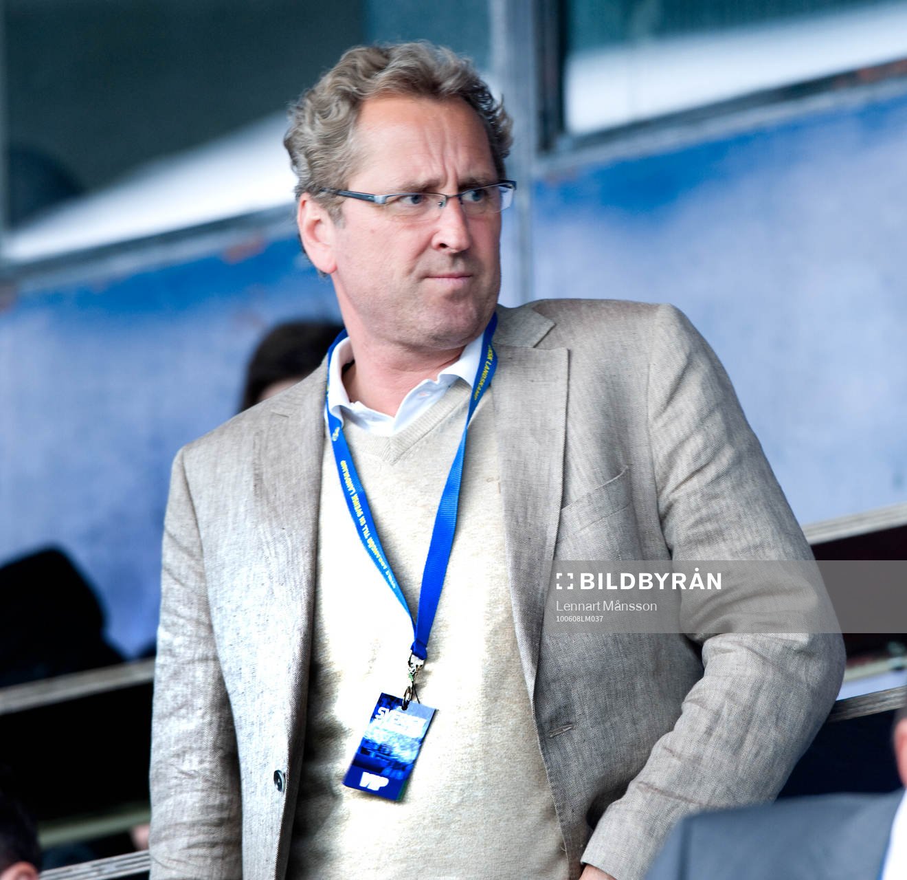 Erik Hamrén, förbundskapten, på läktaren