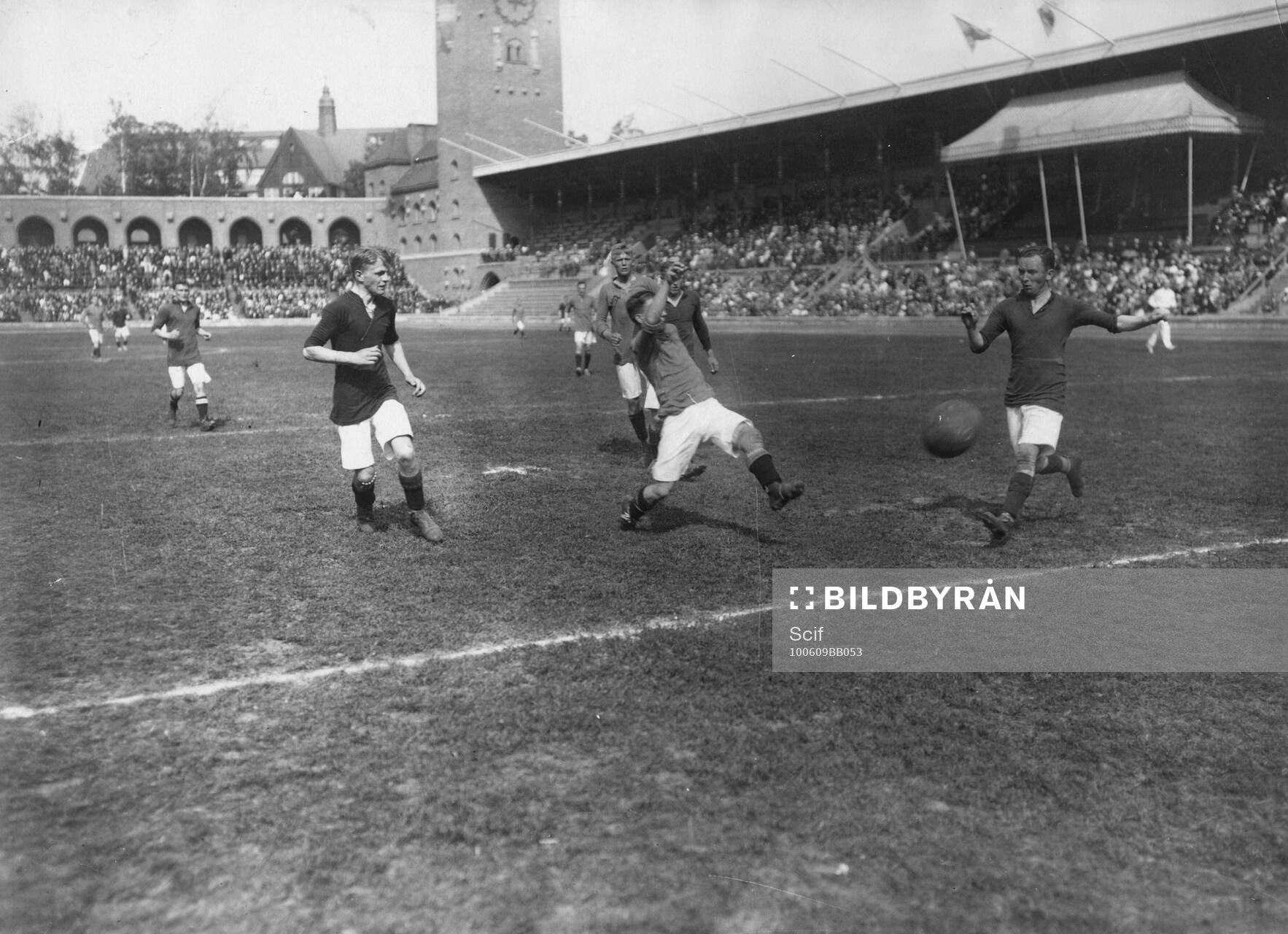 Sten Söderberg skjuter mål vid matchen