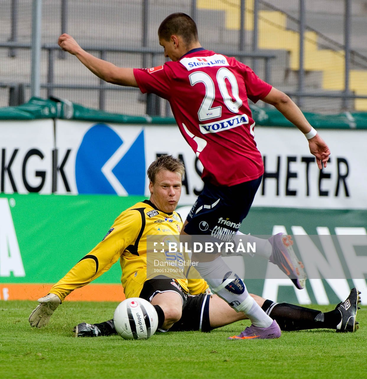Luka Mijaljevic, Örgryte, rundar Tobias Wennergren,
