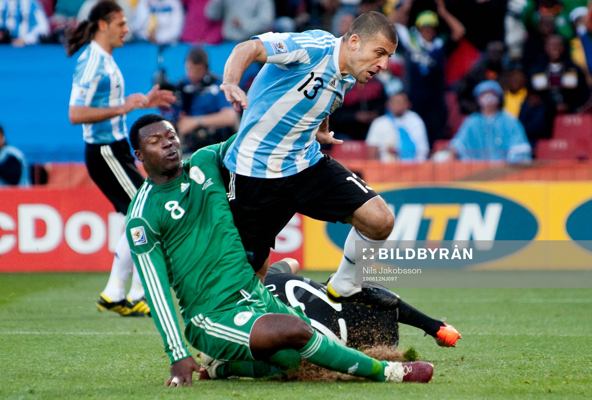  Yakubu Ayegbeni, Nigeria, Walter Samuel, Argentina.