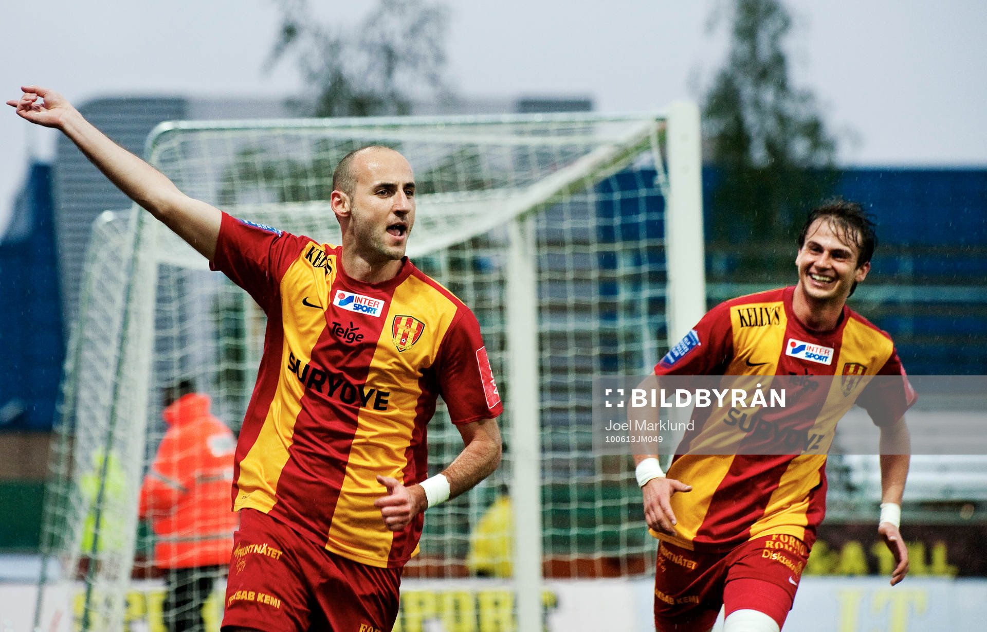  Dinko Felic, Syrianska, jubel efter att ha gjort det matchavgörande 3-2-målet.