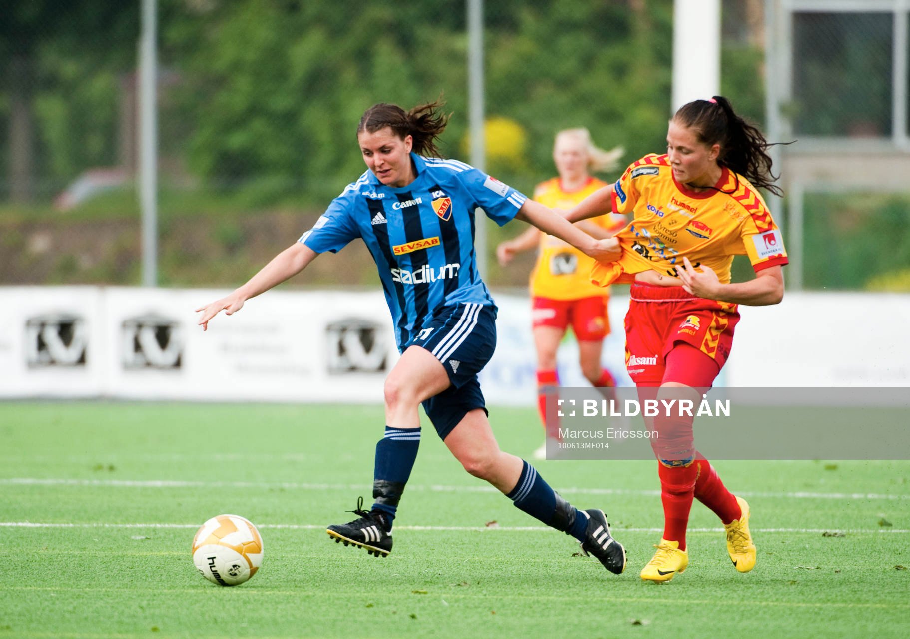 Rebecca Johnsson, Djurgården och Jennifer Egelryd, Tyresö