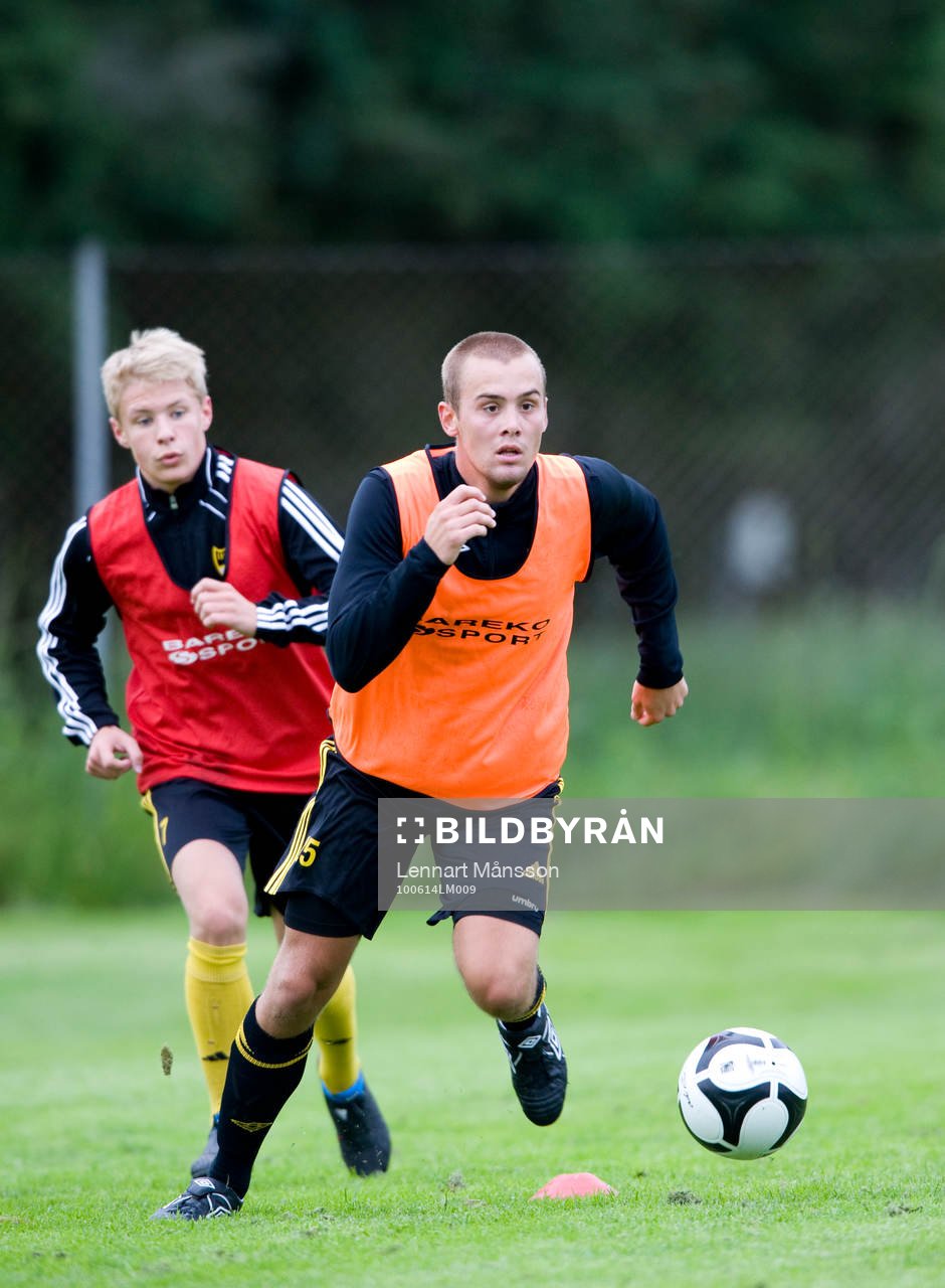 Adam Larsson