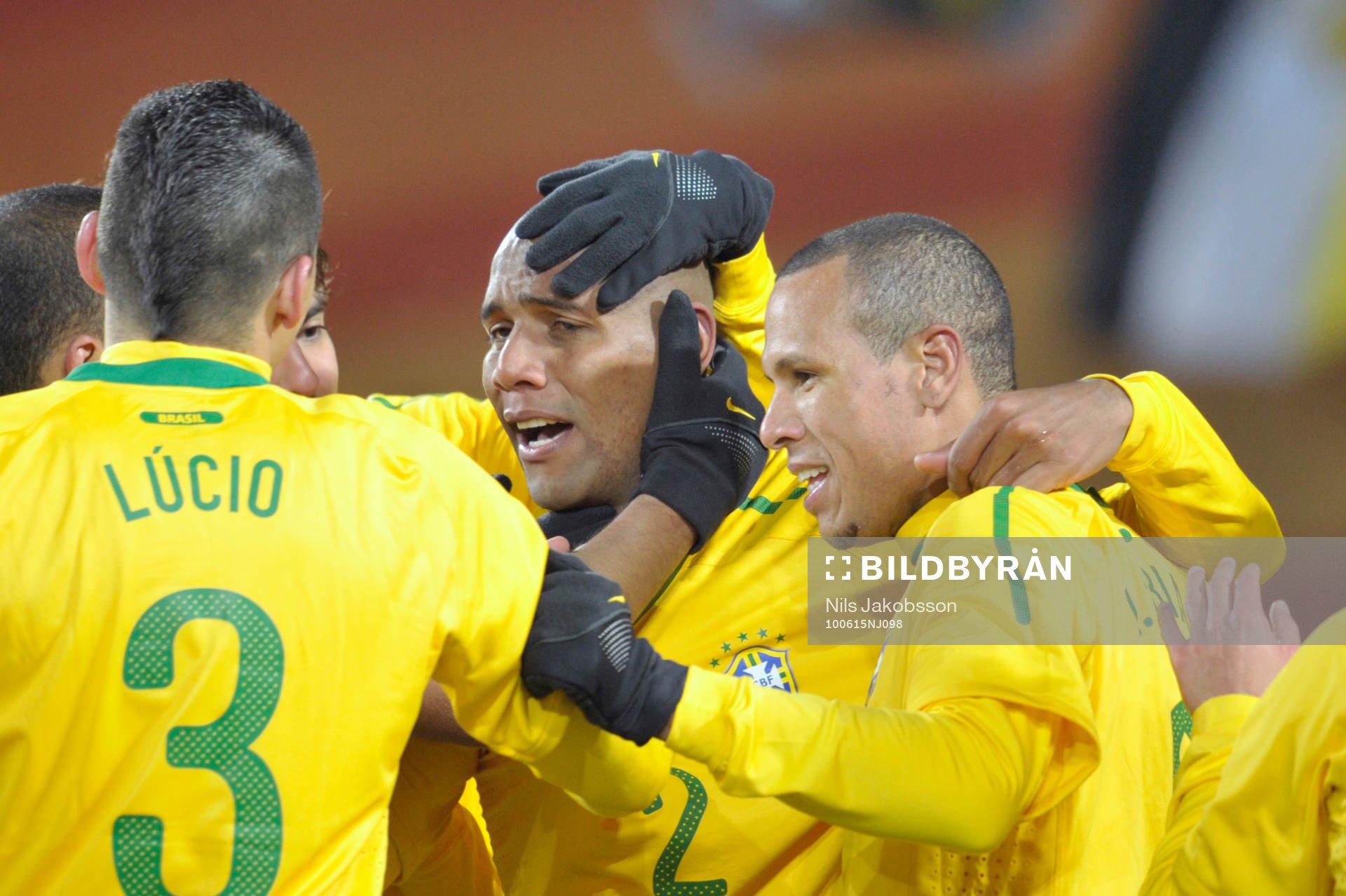  Maicon, Brasilien jubel efter 1-0.