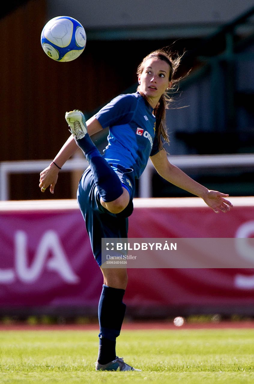 Kosovare Asllani