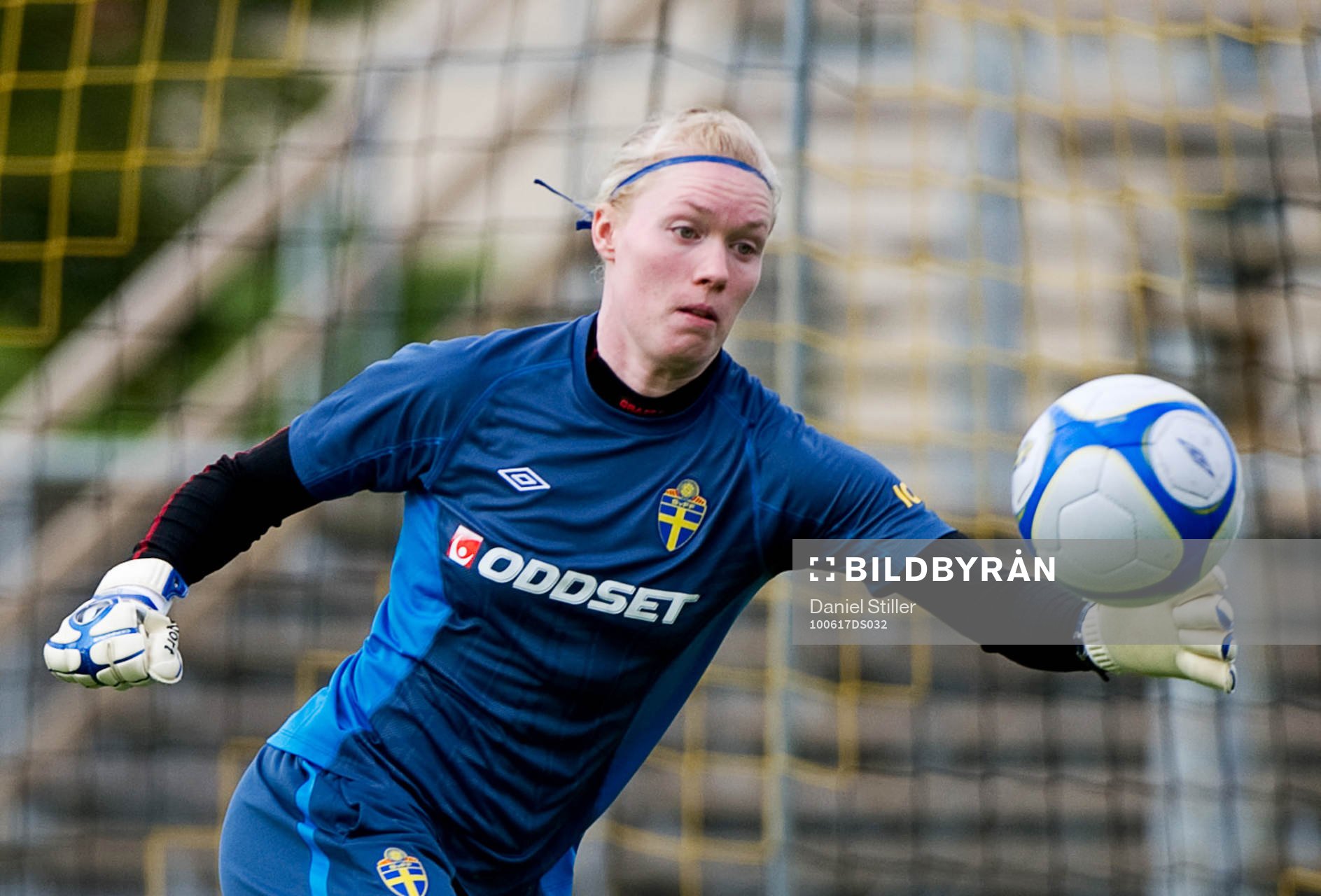 Hedvig Lindahl, målvakt