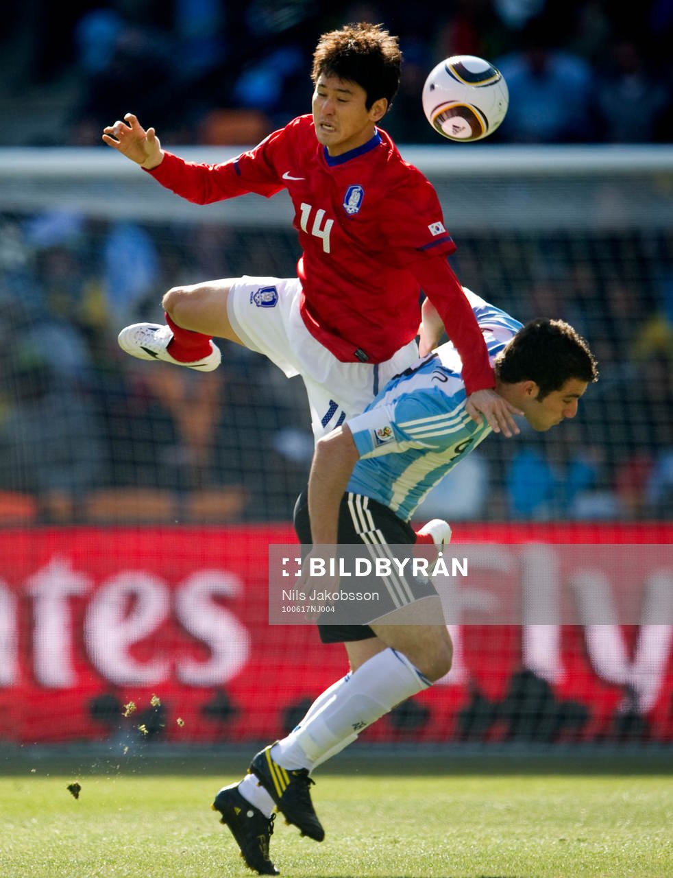 Lee Jung-Soo, Sydkorea, Gonzalo Higuaín, Argentina
