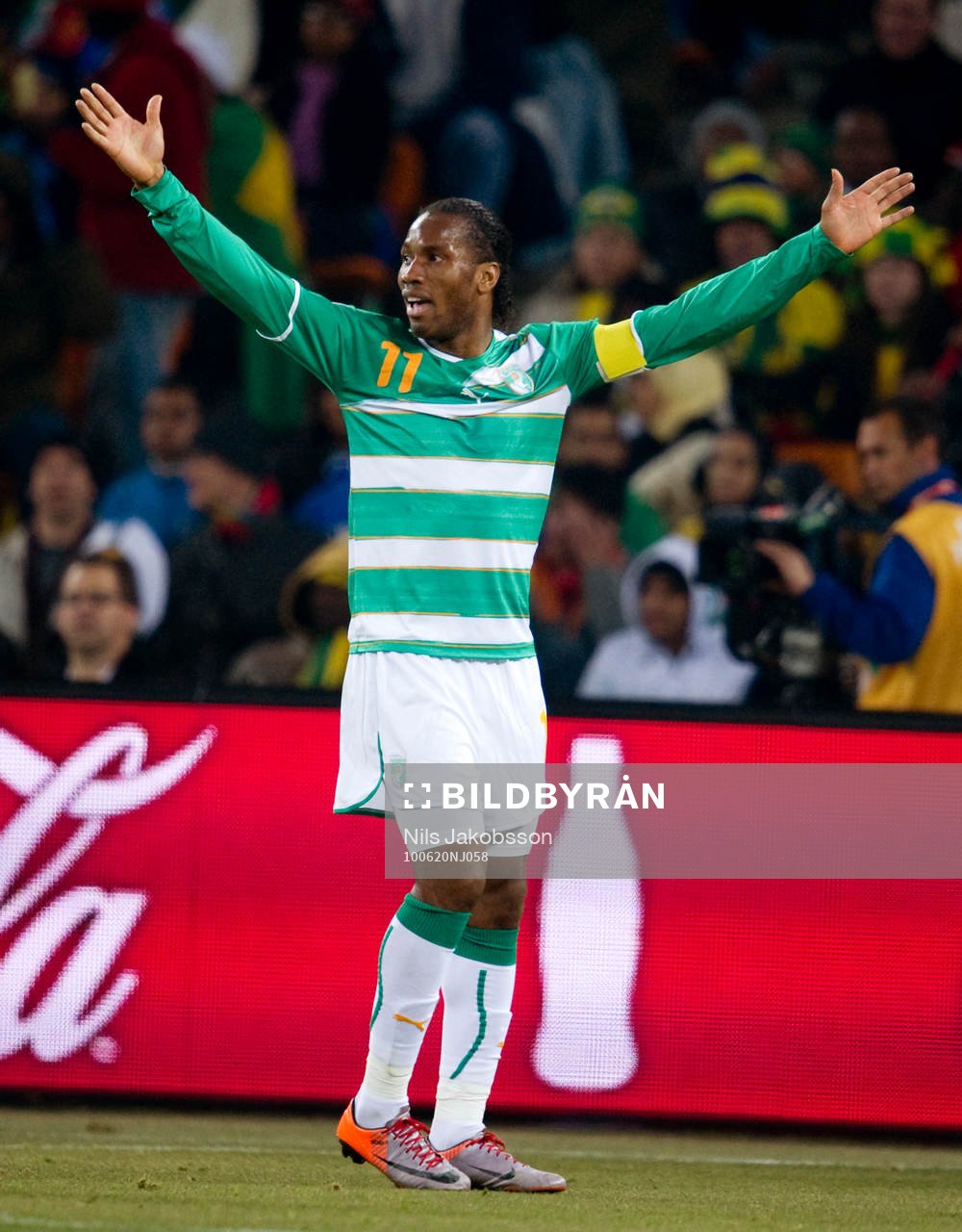 En uppgiven Didier Drogba, Elfenbenskusten