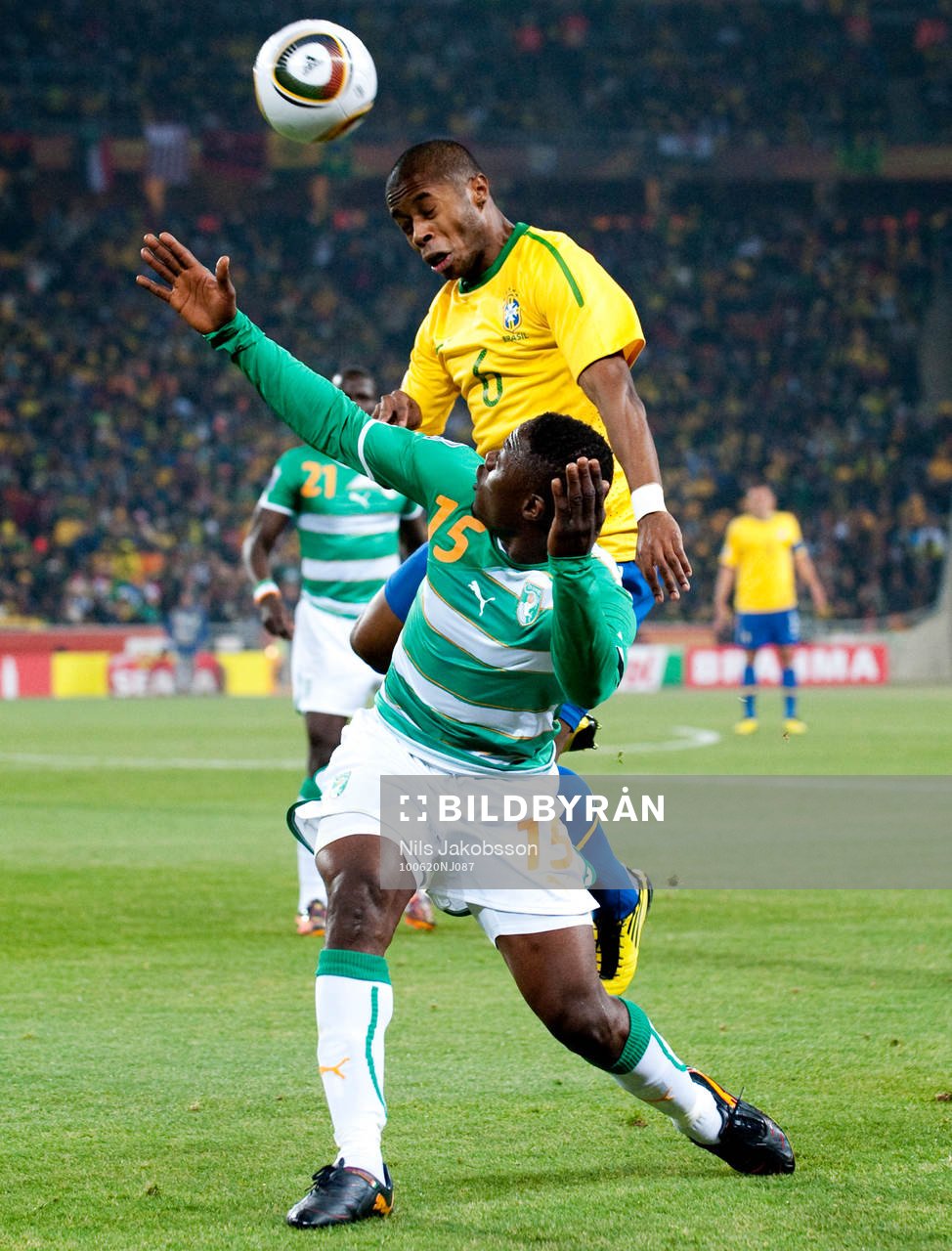 Michel Bastos, Brasilien, Aruna Dindane, Elfenbenskusten
