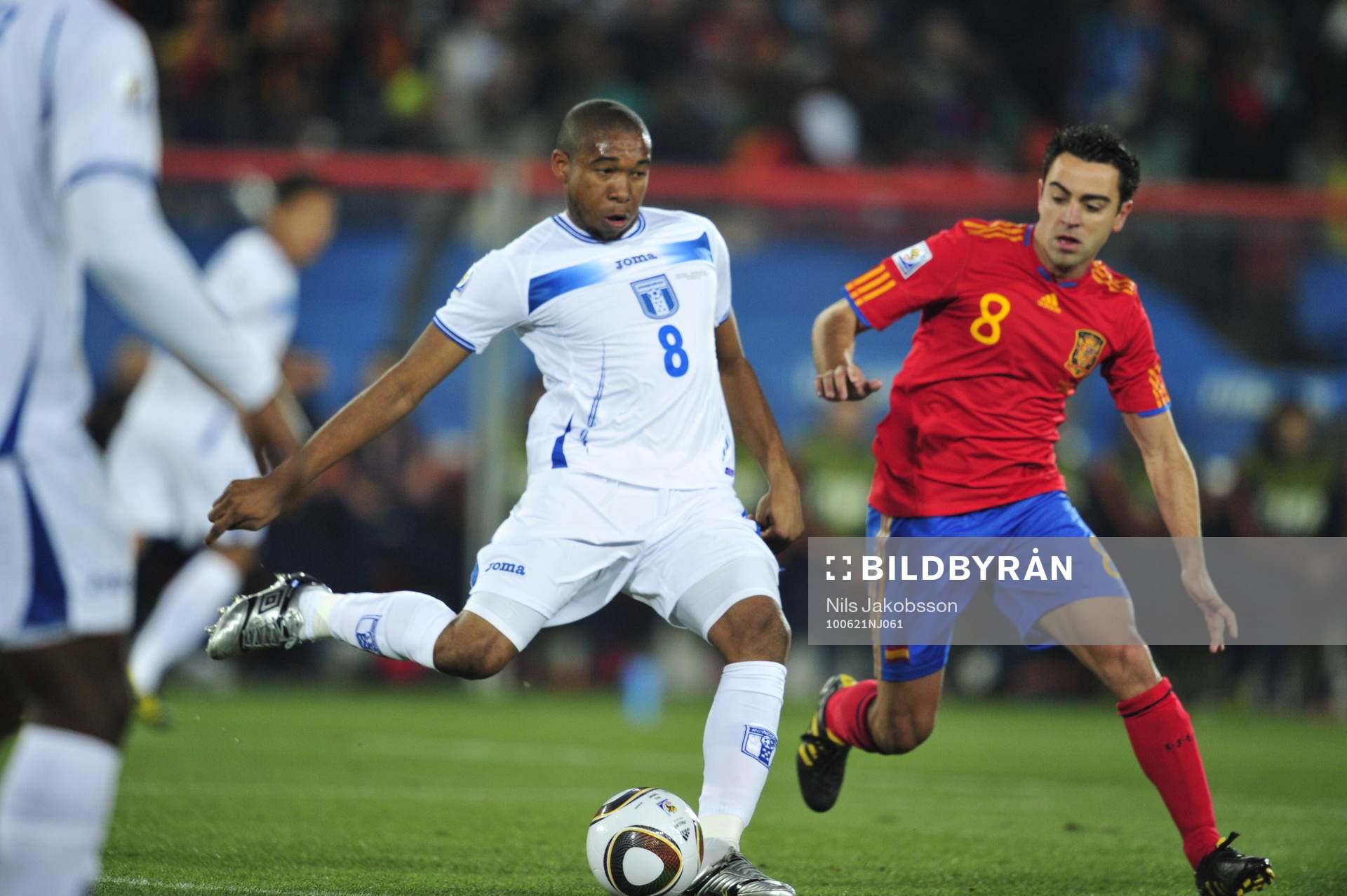 Xavi, Spanien och Wilson Palacios, Honduras