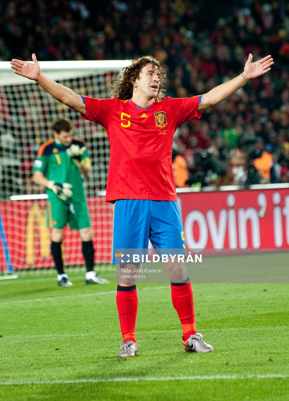 Carles Puyol, Spanien