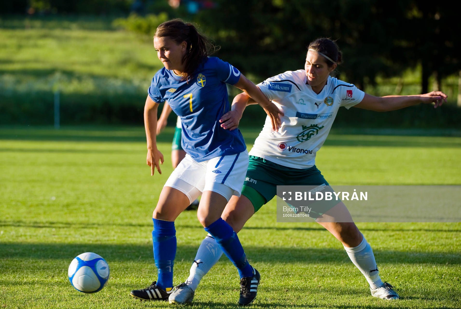  Emilia Appelquist, Sverige och Therese Brogårde, Hammarby.