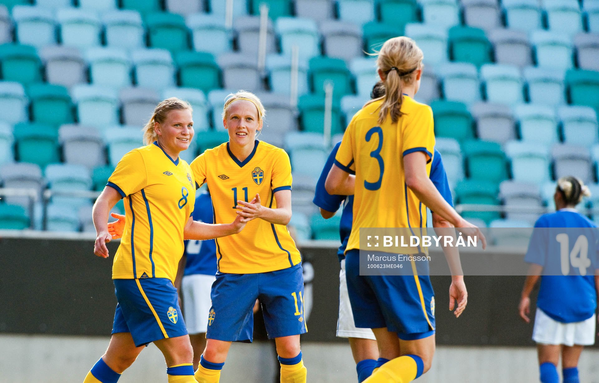 Sara Lindén  jublar