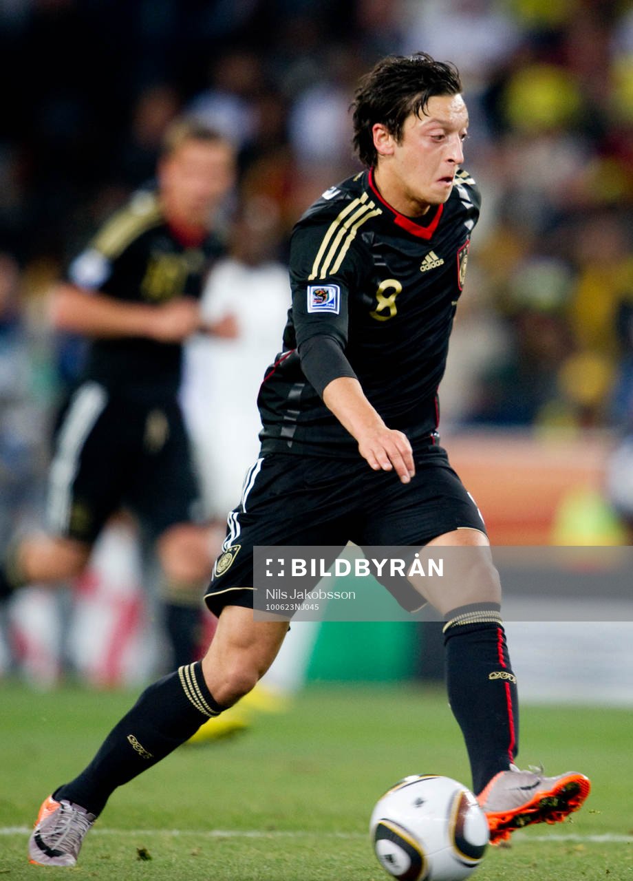 Mesut Özil