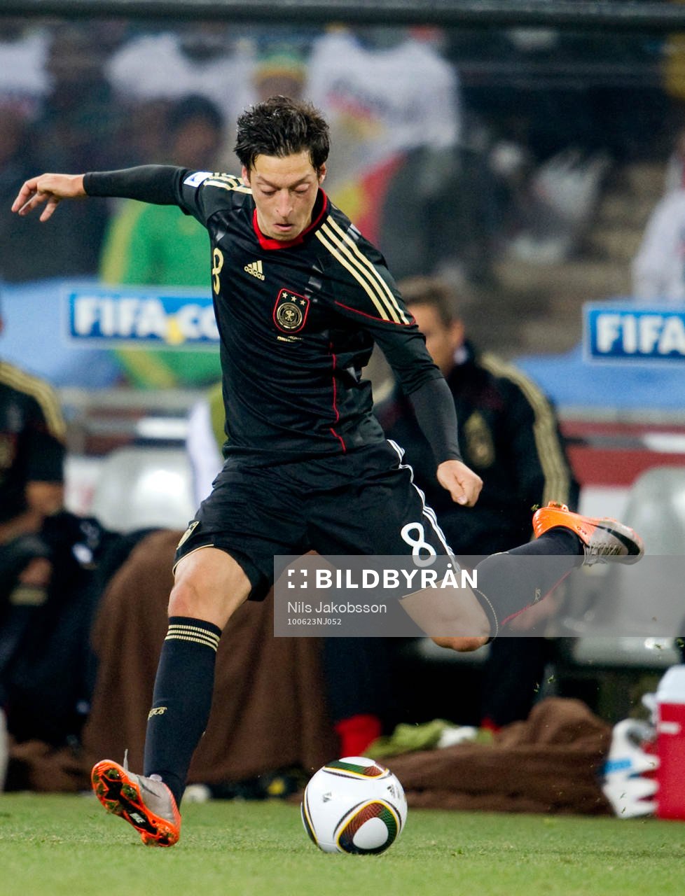 Mesut Özil