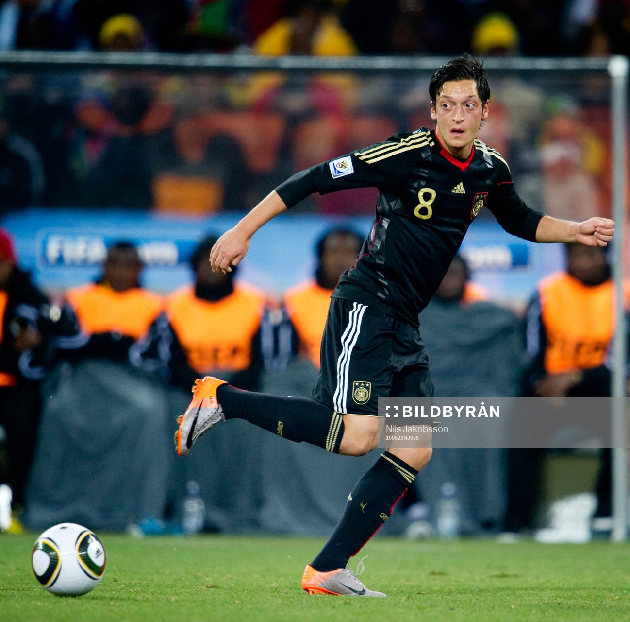 Mesut Özil, Tyskland