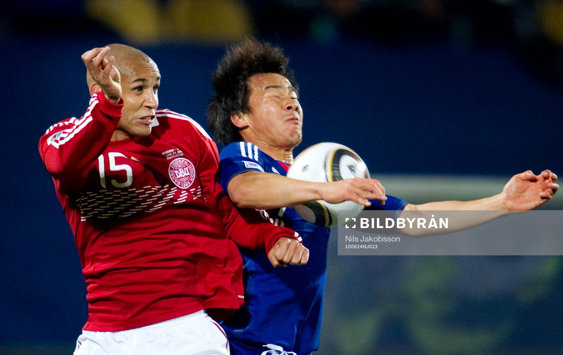 Simon Poulsen, Danmark, Shinji Okazaki, Japan