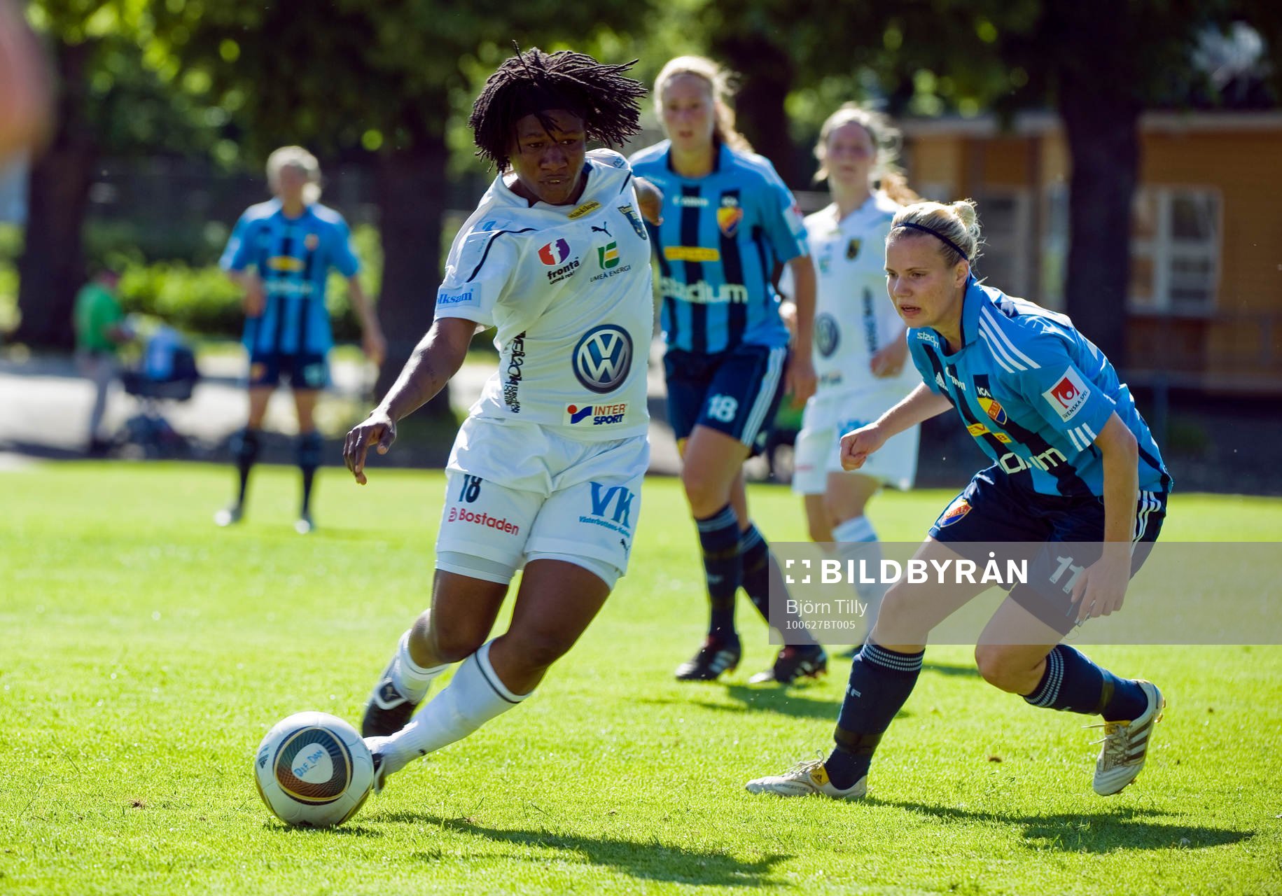 Rita Chikwelu, Umeå och Alexandra Höglund, Djurgården
