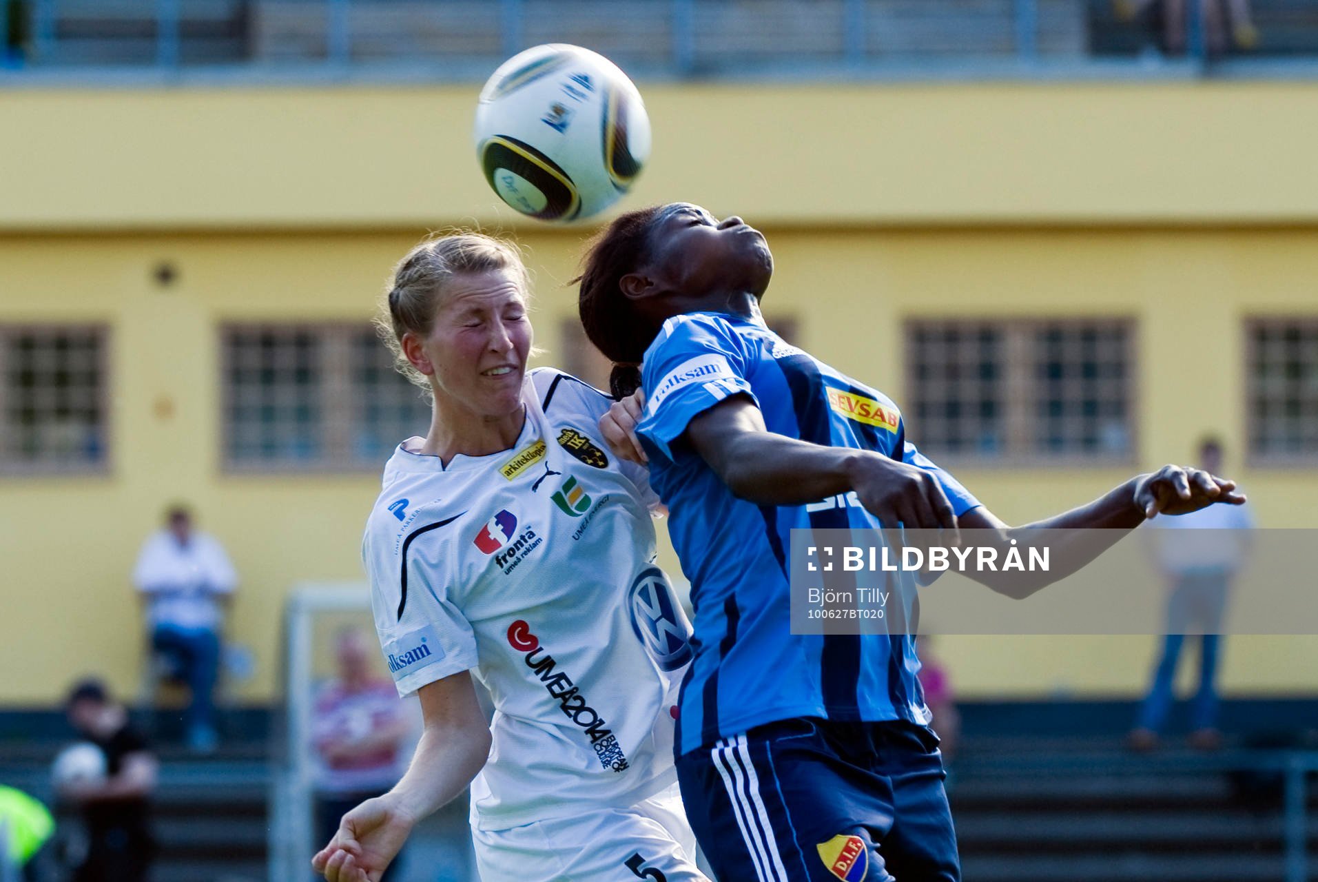 Emma Berglund, Umeå och Sarah Michel, Djurgården