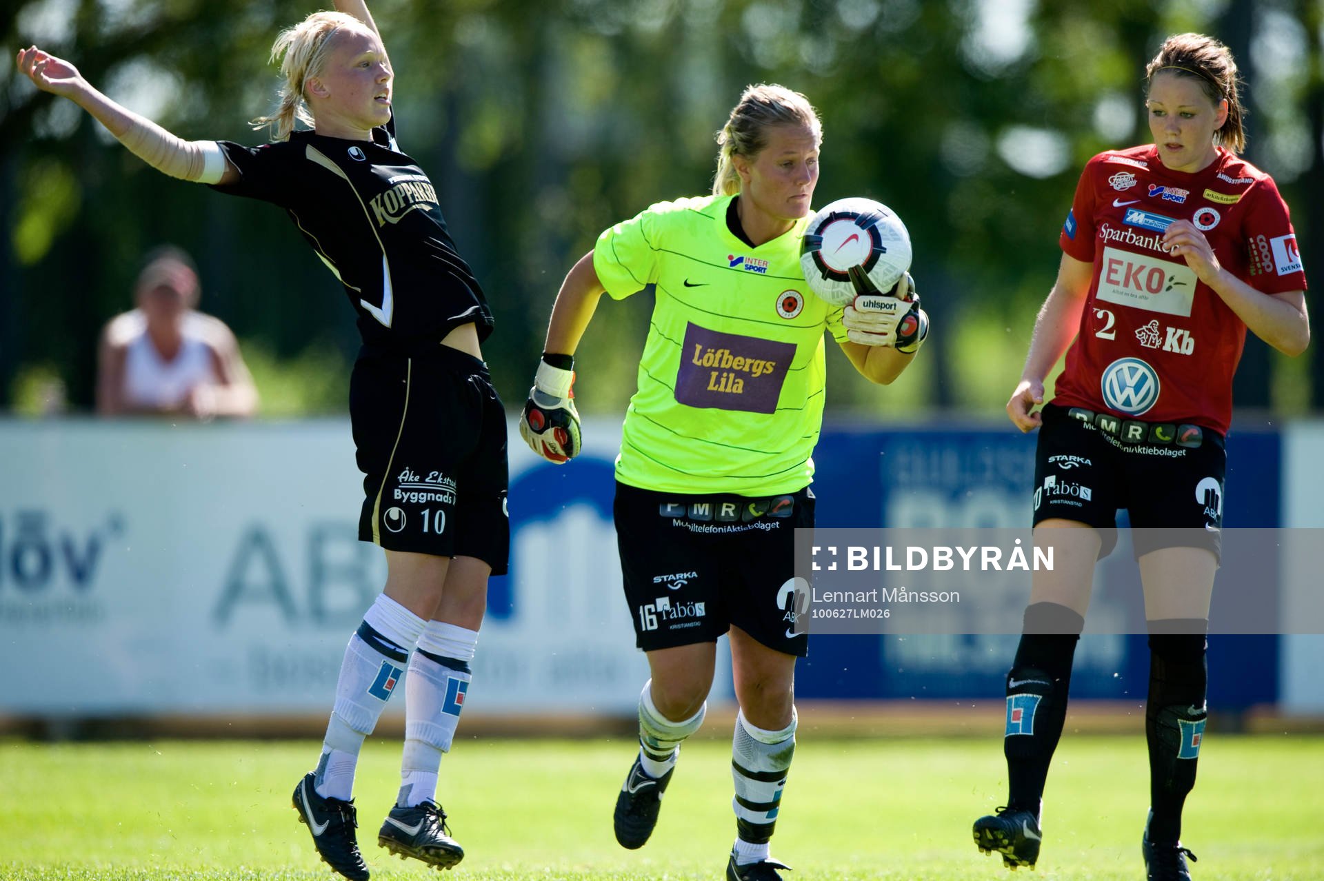 Sandra Wahldén, målvakt, Kristianstad, fångar bollen