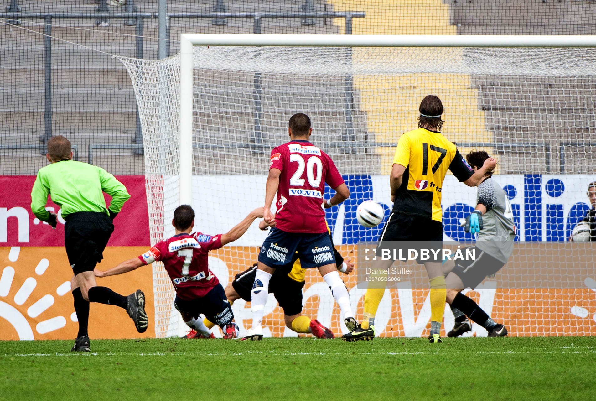 Björn Anklev gör 1-0 till Örgryte